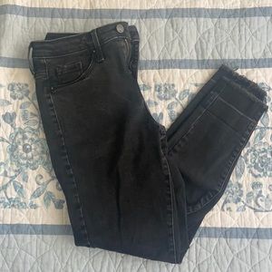 Black High Rise Jegging Crop Jeans | Size 2